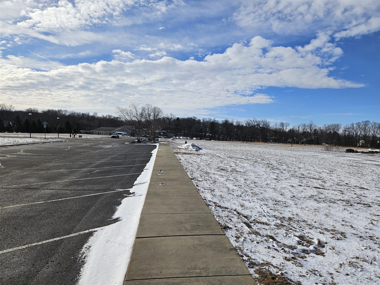 56350 Village Center Circle, Mattawan, MI, 49071-8370