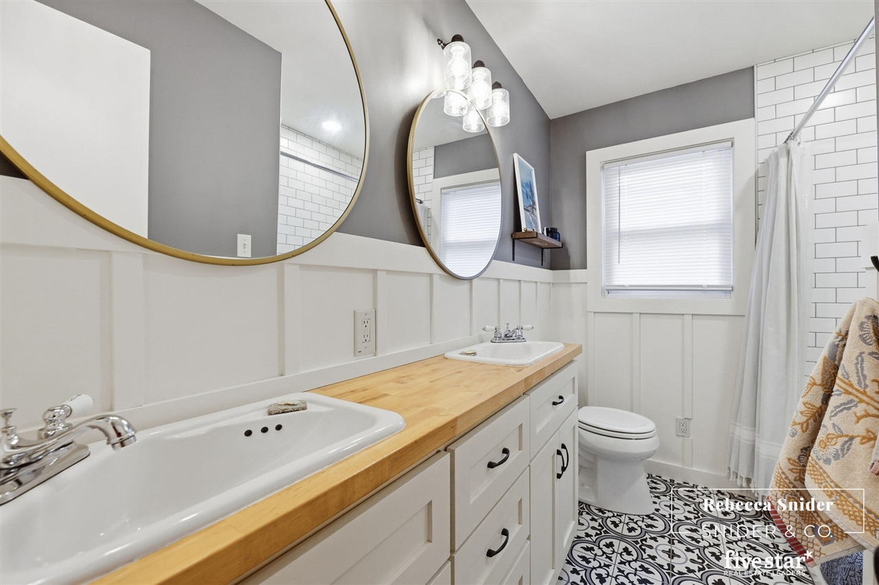 4108 Herman Avenue, Wyoming, MI, 49509-4447