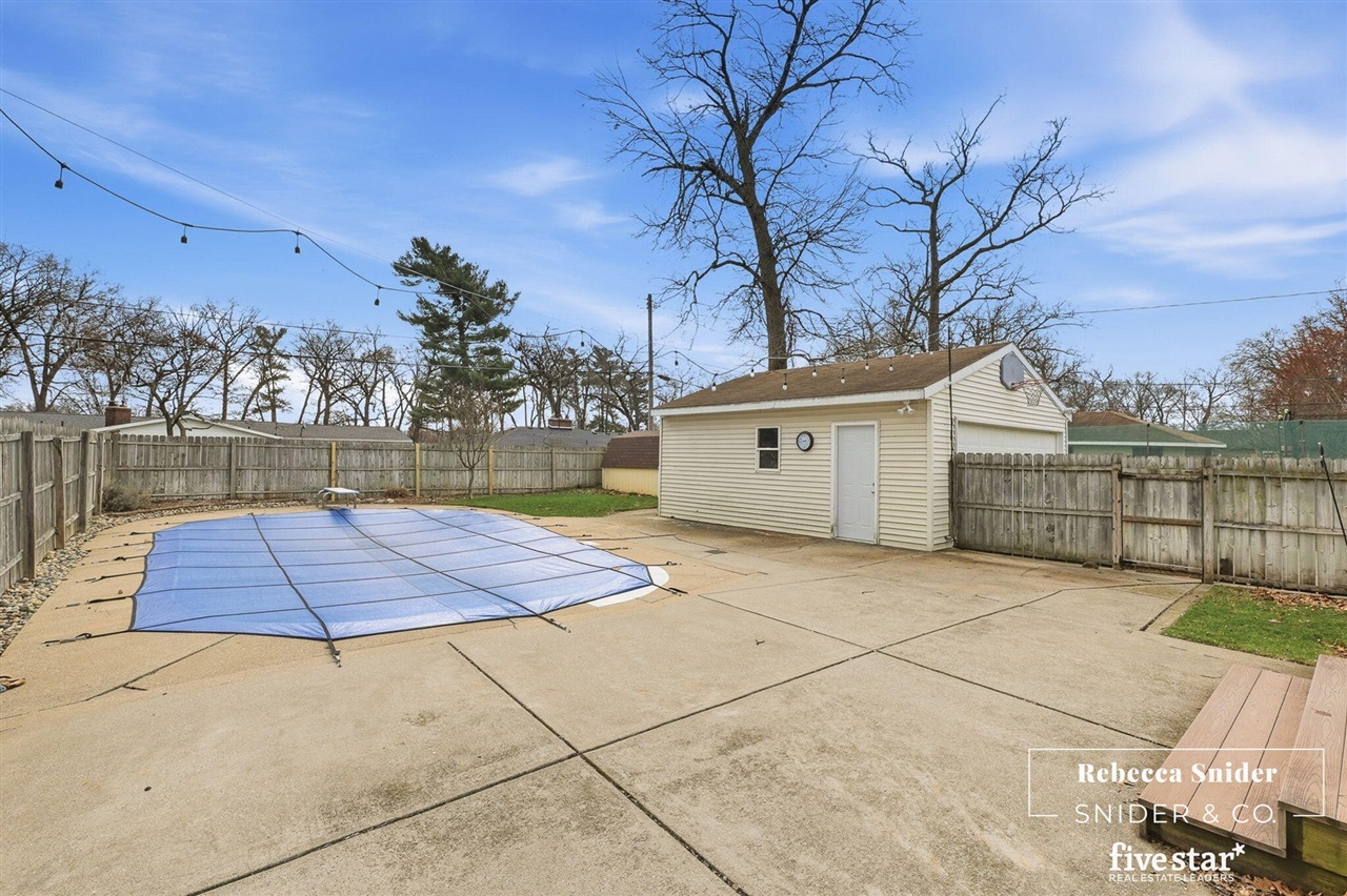 4108 Herman Avenue, Wyoming, MI, 49509-4447