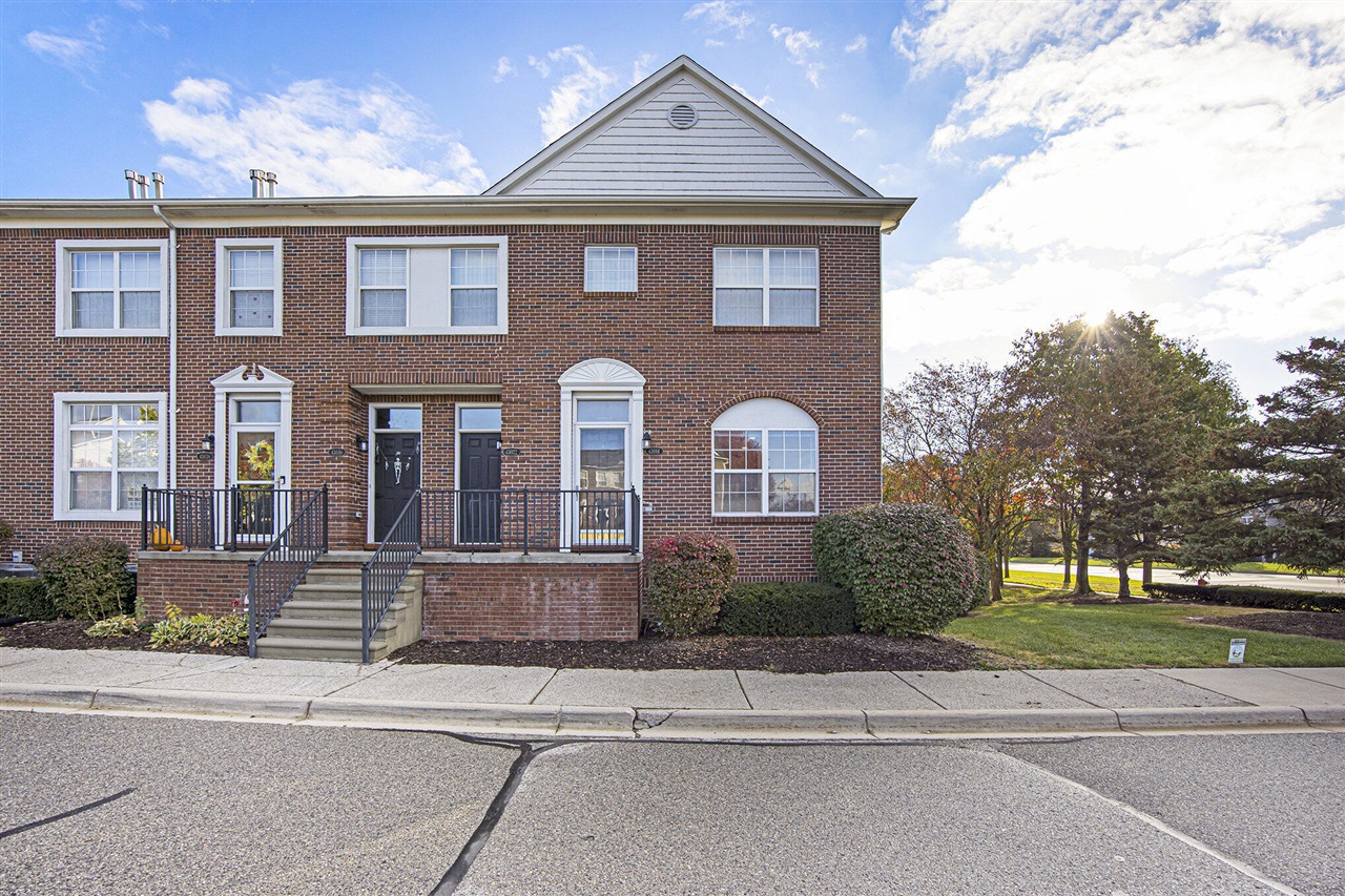  UNIT F, Grand Rapids, MI, 49525-6827