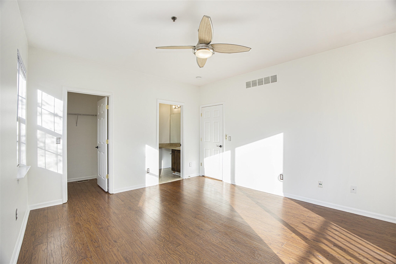 43014 Strand Drive, Sterling Heights, MI, 48313-2752