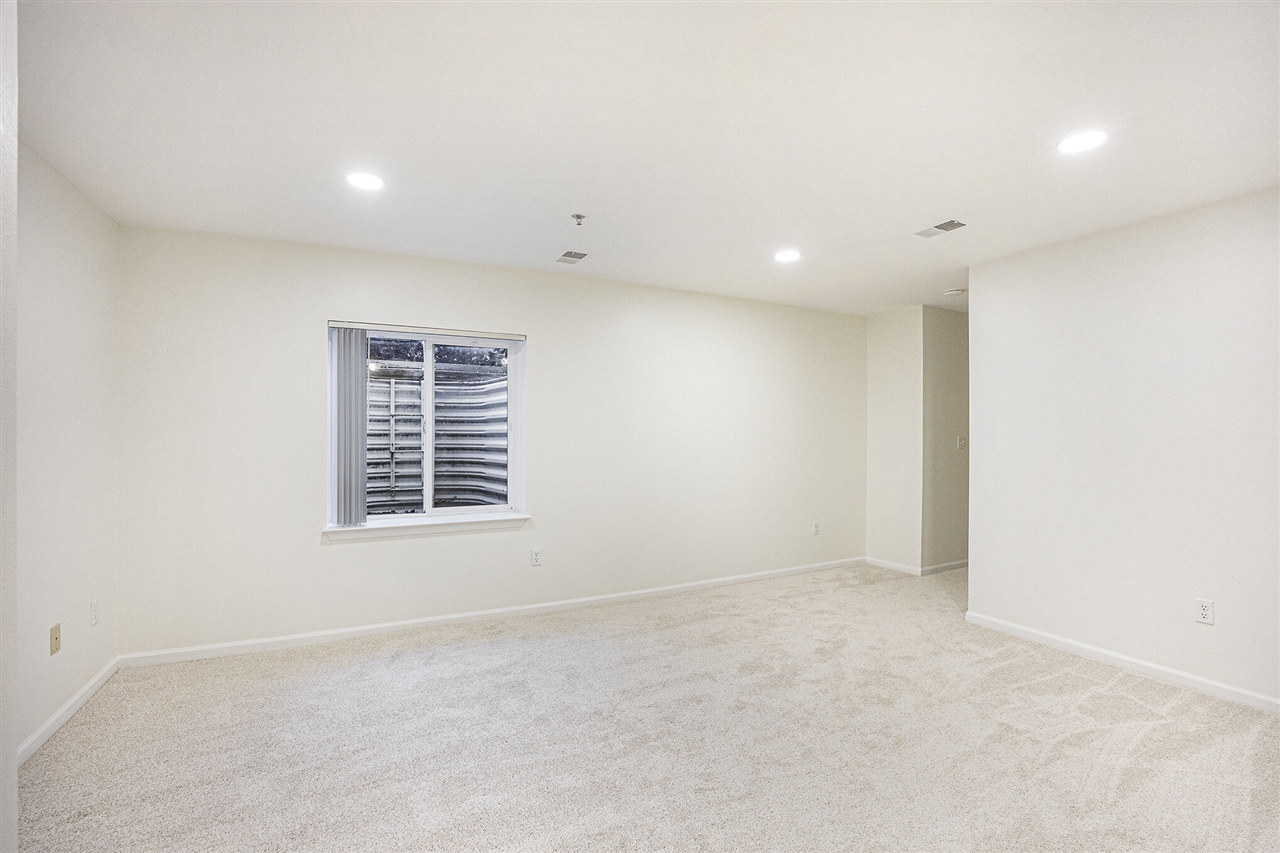 43014 Strand Drive, Sterling Heights, MI, 48313-2752