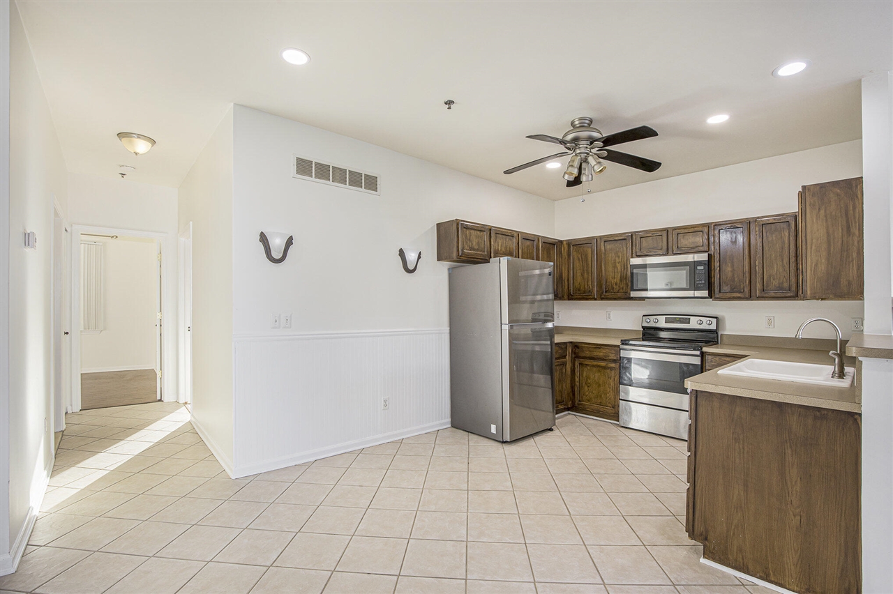 43014 Strand Drive, Sterling Heights, MI, 48313-2752