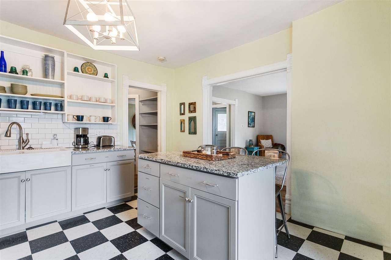 2135 68th Street, Fennville, MI, 49408-8604