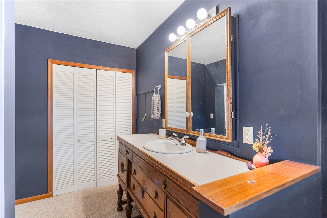 2135 68th Street, Fennville, MI, 49408-8604