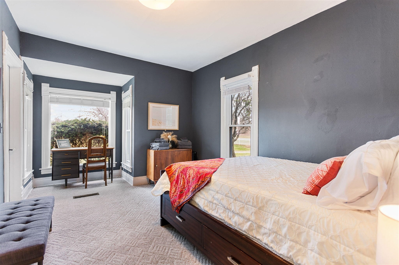 2135 68th Street, Fennville, MI, 49408-8604