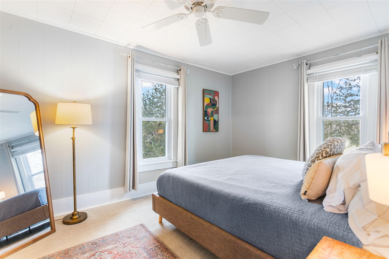 2135 68th Street, Fennville, MI, 49408-8604