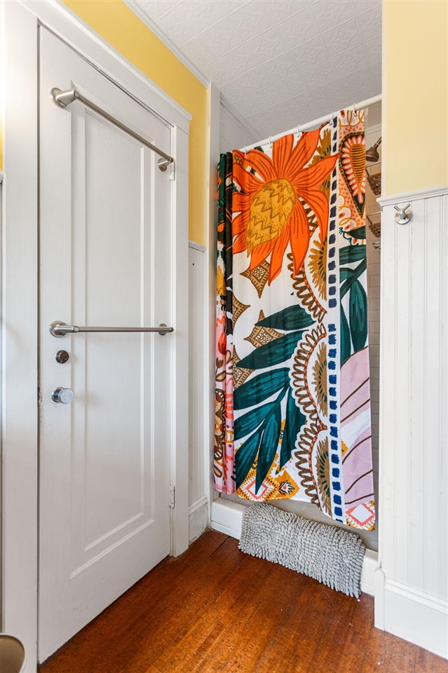 2135 68th Street, Fennville, MI, 49408-8604