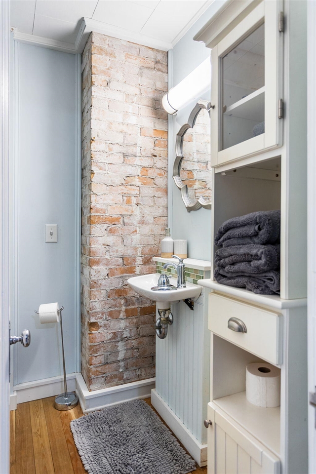 2135 68th Street, Fennville, MI, 49408-8604