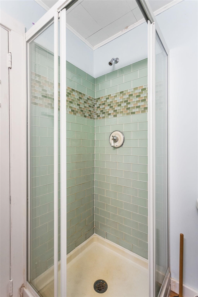 2135 68th Street, Fennville, MI, 49408-8604