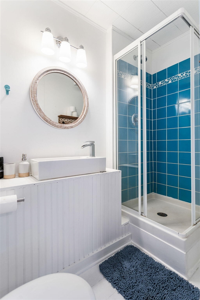 2135 68th Street, Fennville, MI, 49408-8604