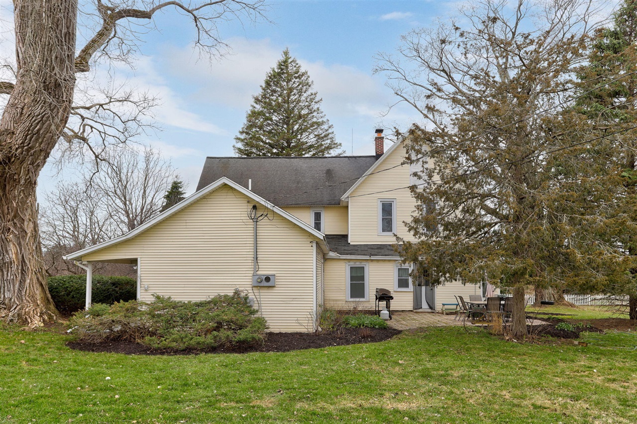 2135 68th Street, Fennville, MI, 49408-8604