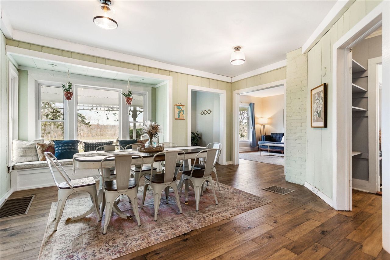 2135 68th Street, Fennville, MI, 49408-8604