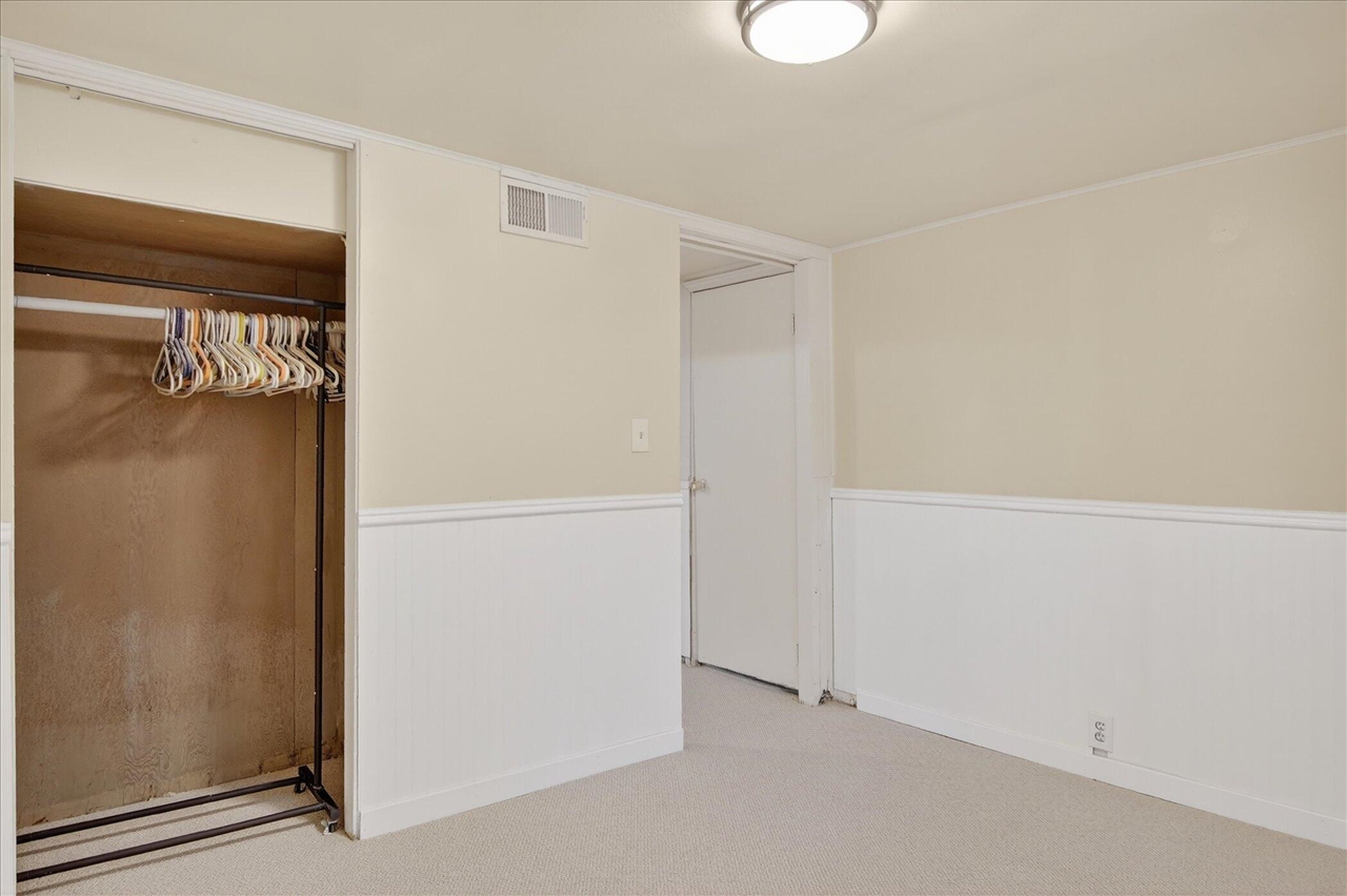 1732 Jackson Avenue, Ann Arbor, MI, 48103-4038