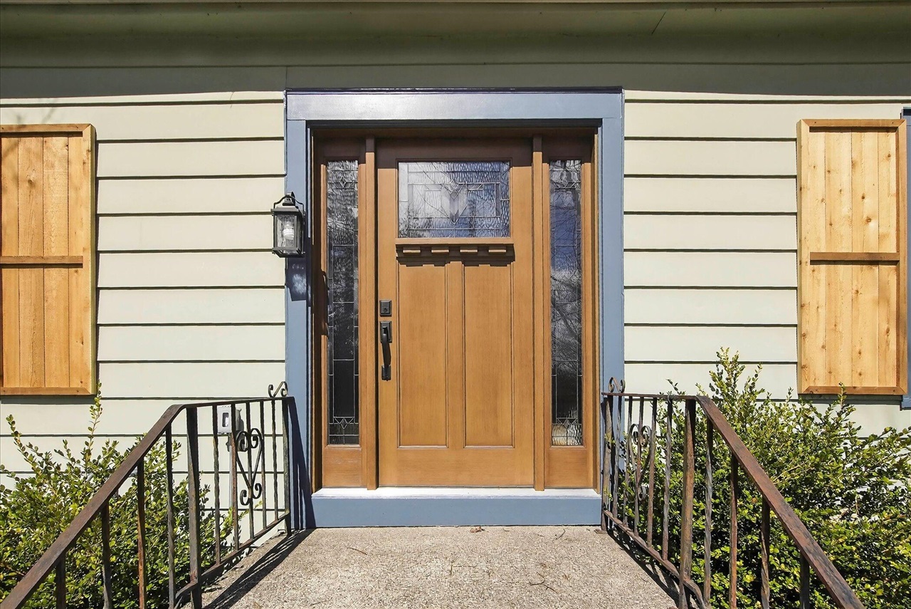 1732 Jackson Avenue, Ann Arbor, MI, 48103-4038