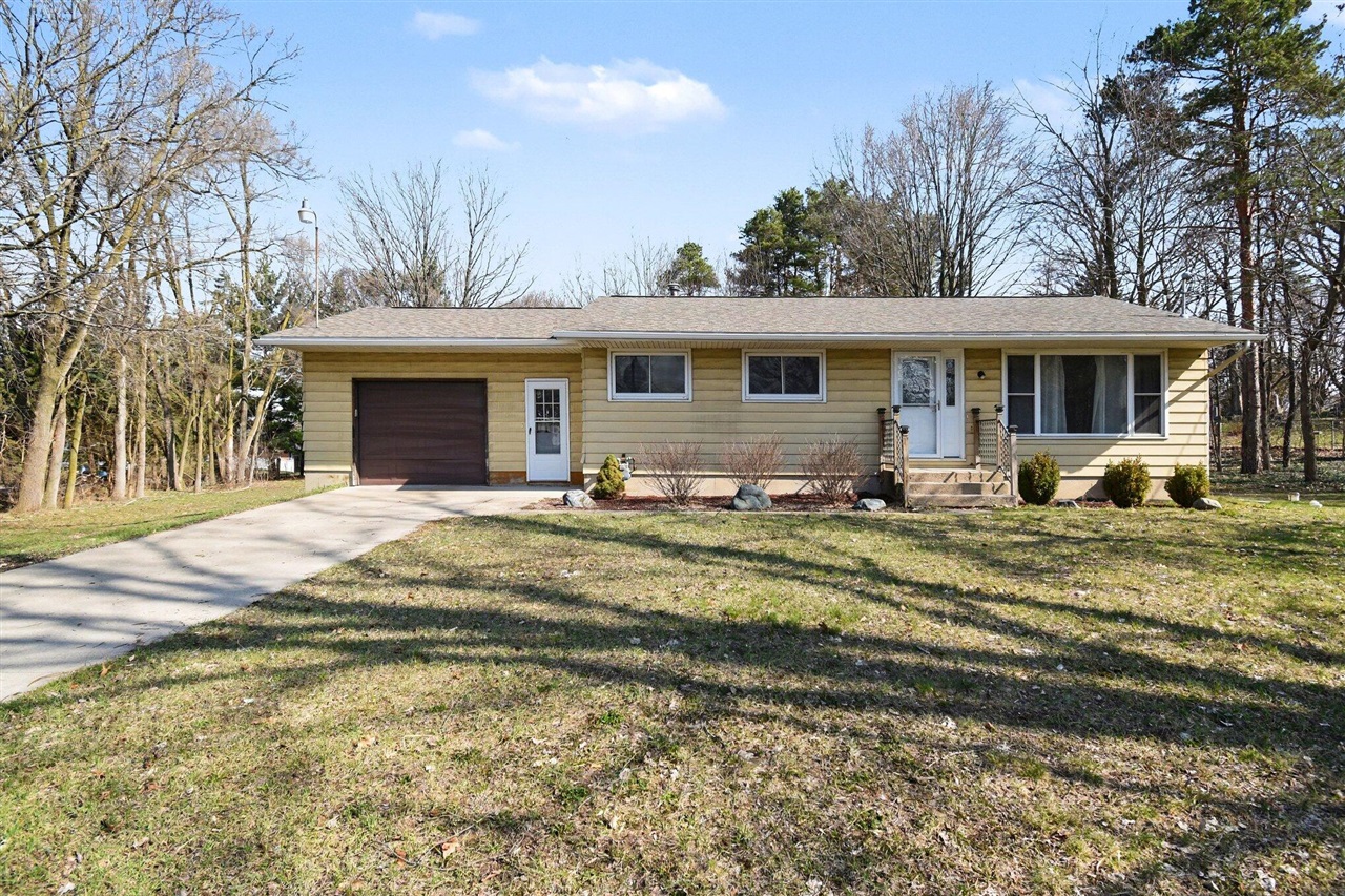 32099 Saint Margaret Street, Saint Clair Shores, MI, 48082 2241