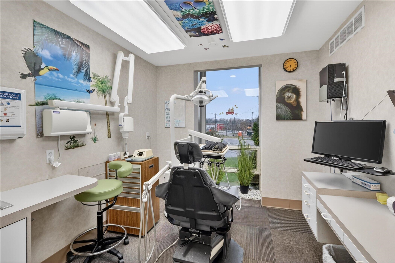 2426 Burton Street, Grand Rapids, MI, 49546