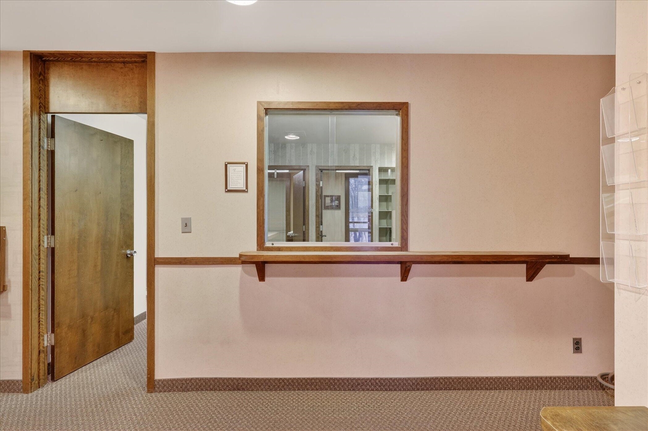 2426 Burton Street, Grand Rapids, MI, 49546