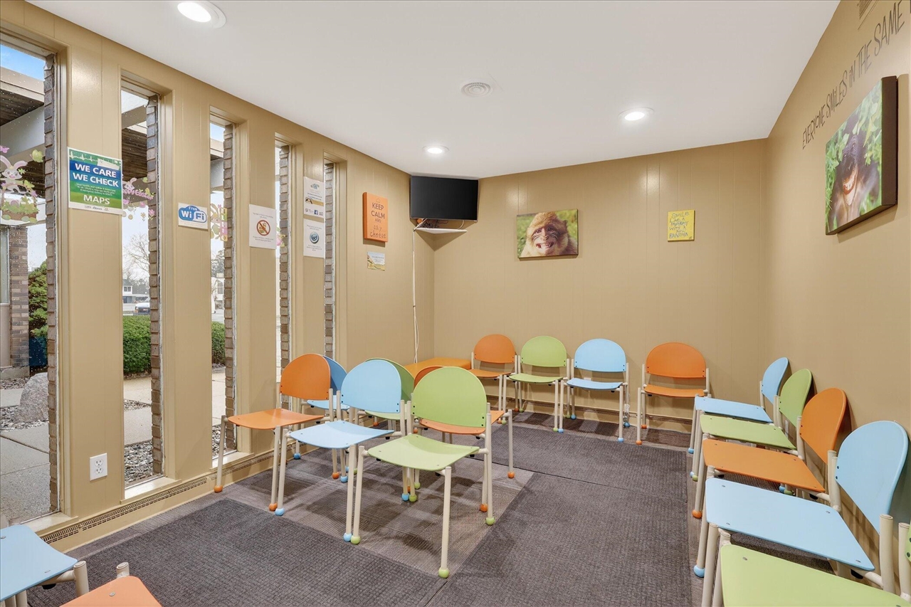 2426 Burton Street, Grand Rapids, MI, 49546