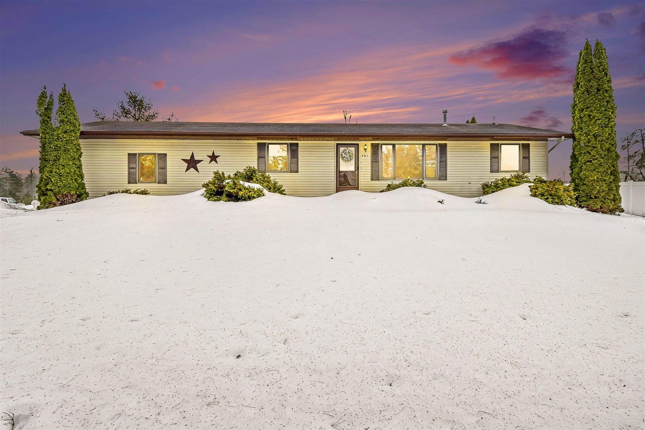 301 Ragen-Bogen Drive, Gaylord, MI, 49735