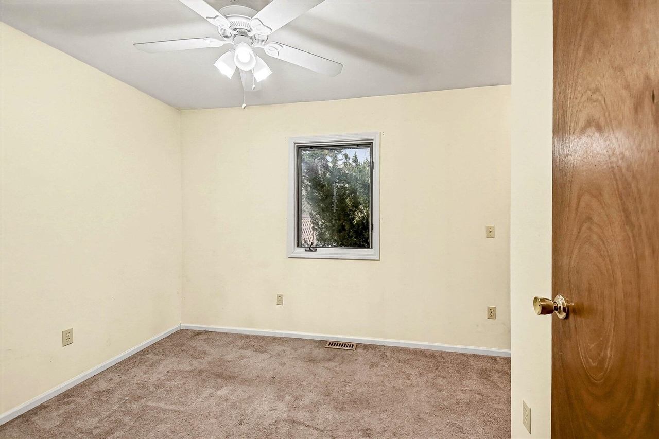 301 Ragen-Bogen Drive, Gaylord, MI, 49735