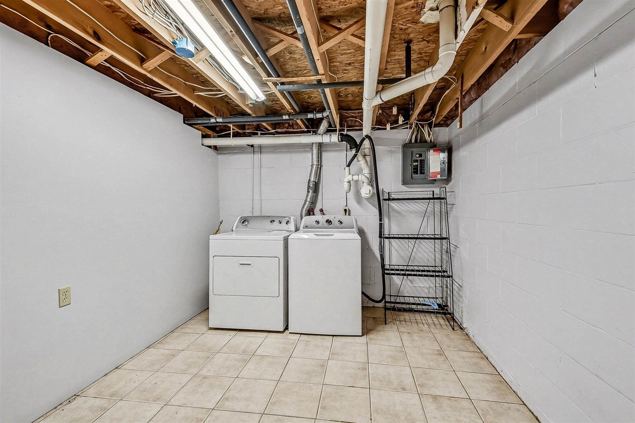 301 Ragen-Bogen Drive, Gaylord, MI, 49735