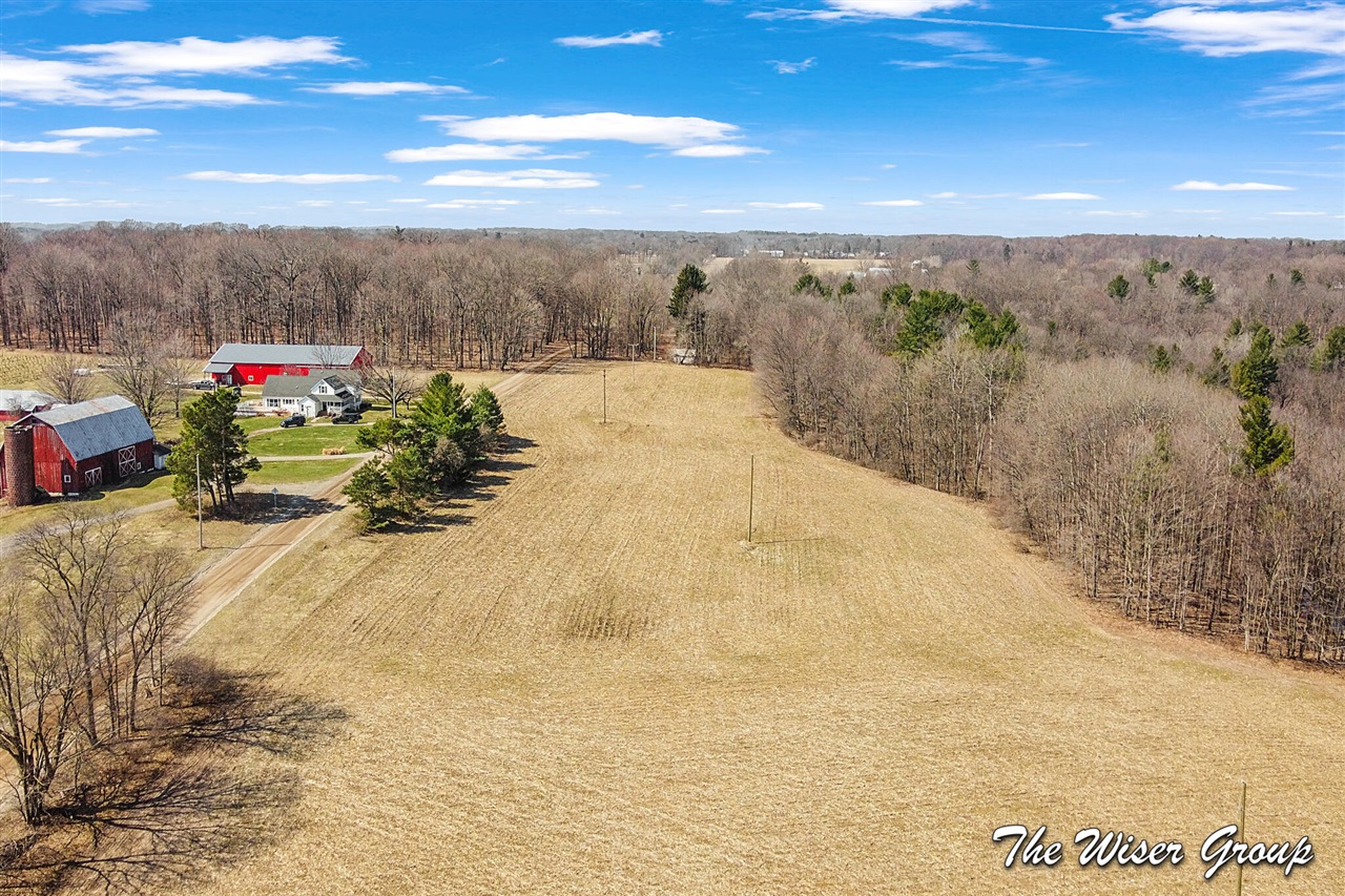 10479 Friske Drive, Rockford, MI, 49341-9139