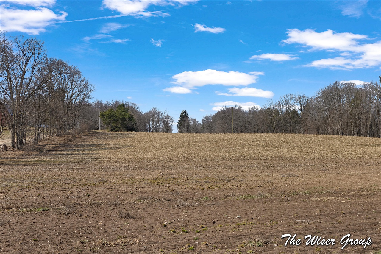 10479 Friske Drive, Rockford, MI, 49341-9139