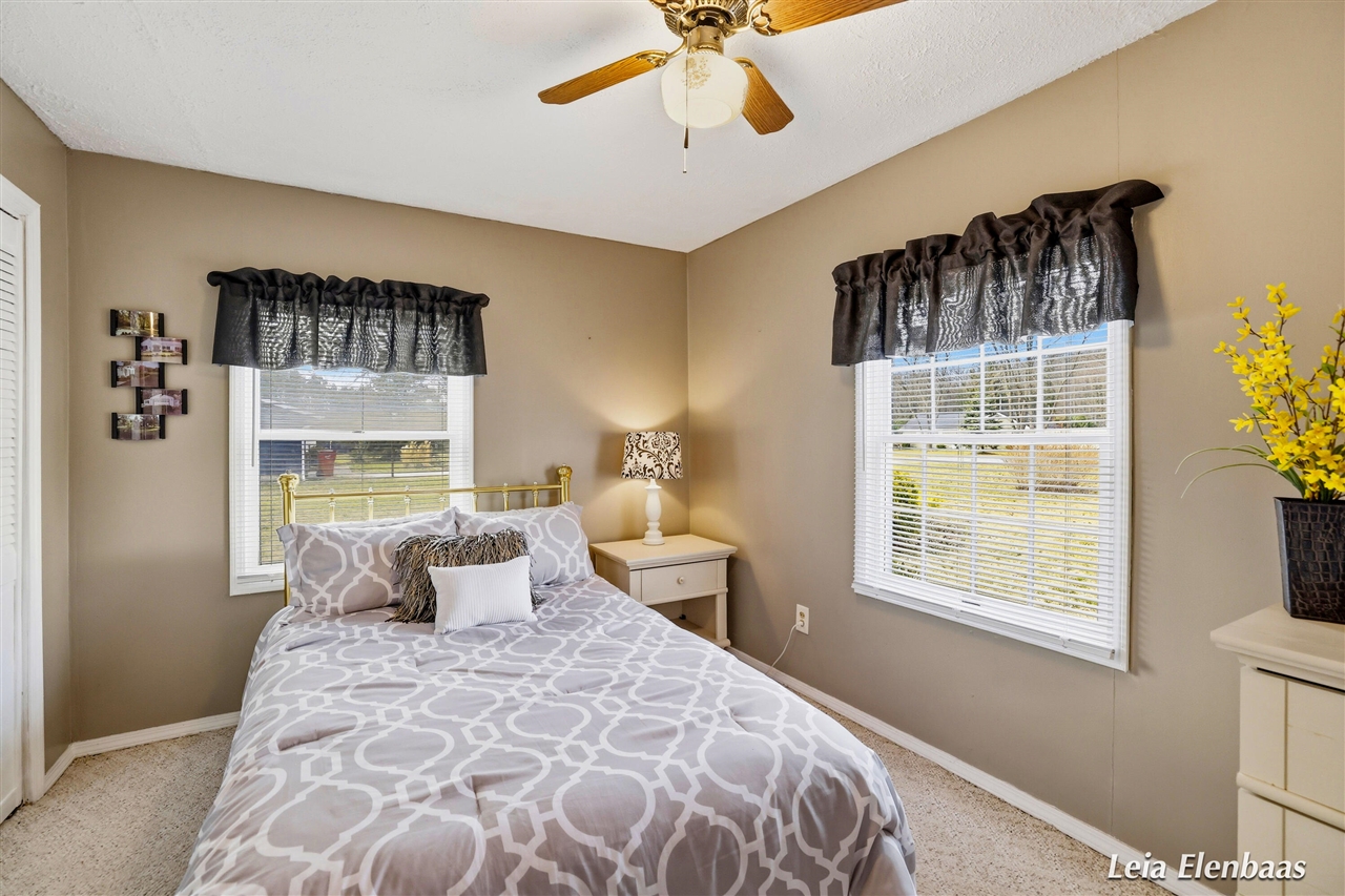 4612 13 Mile Road, Rockford, MI, 49341