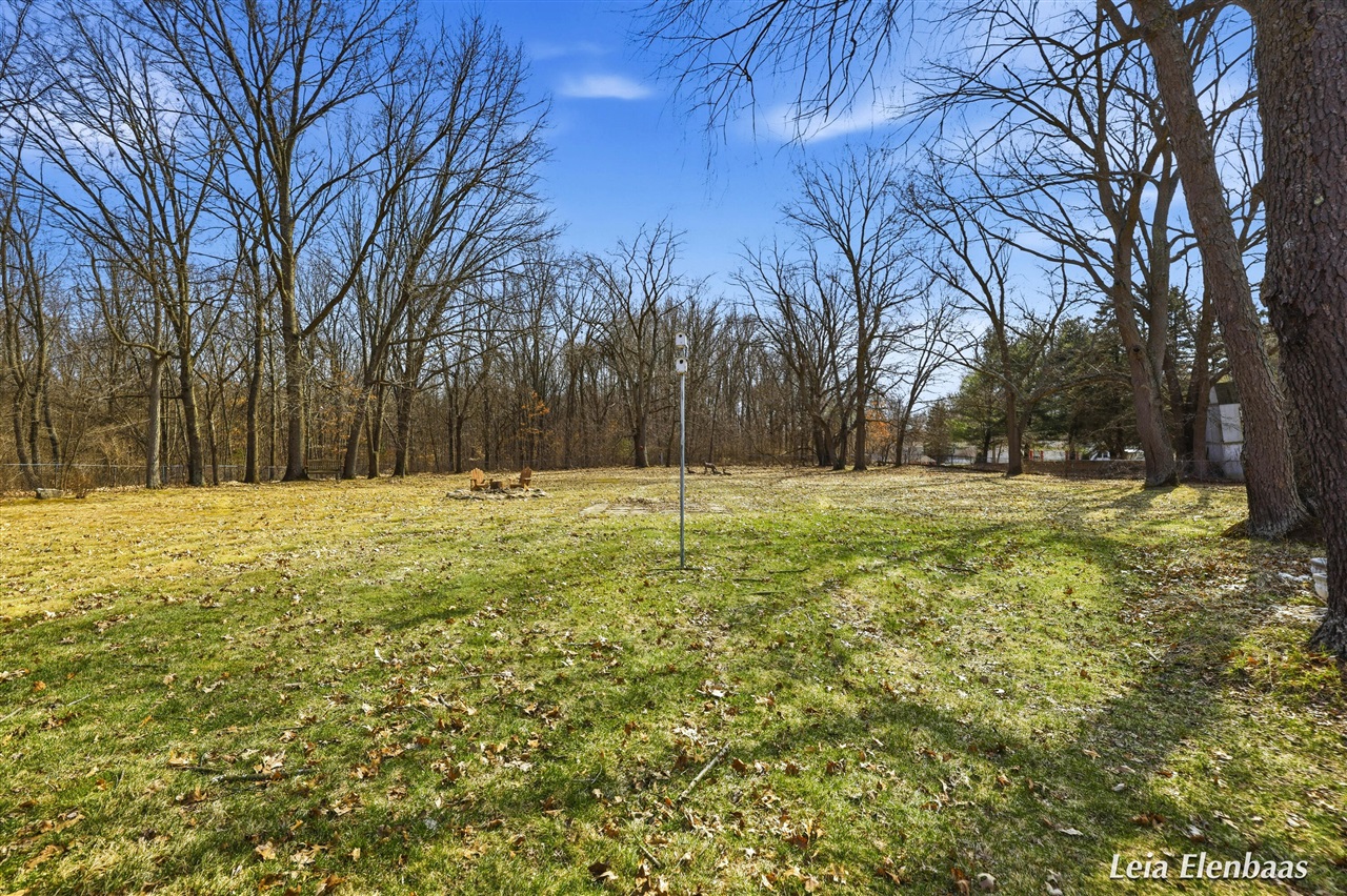 4612 13 Mile Road, Rockford, MI, 49341