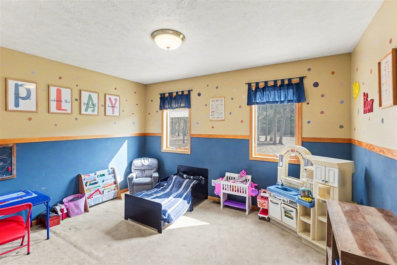 4515 W 112th Street, Grant, MI, 49327-8972