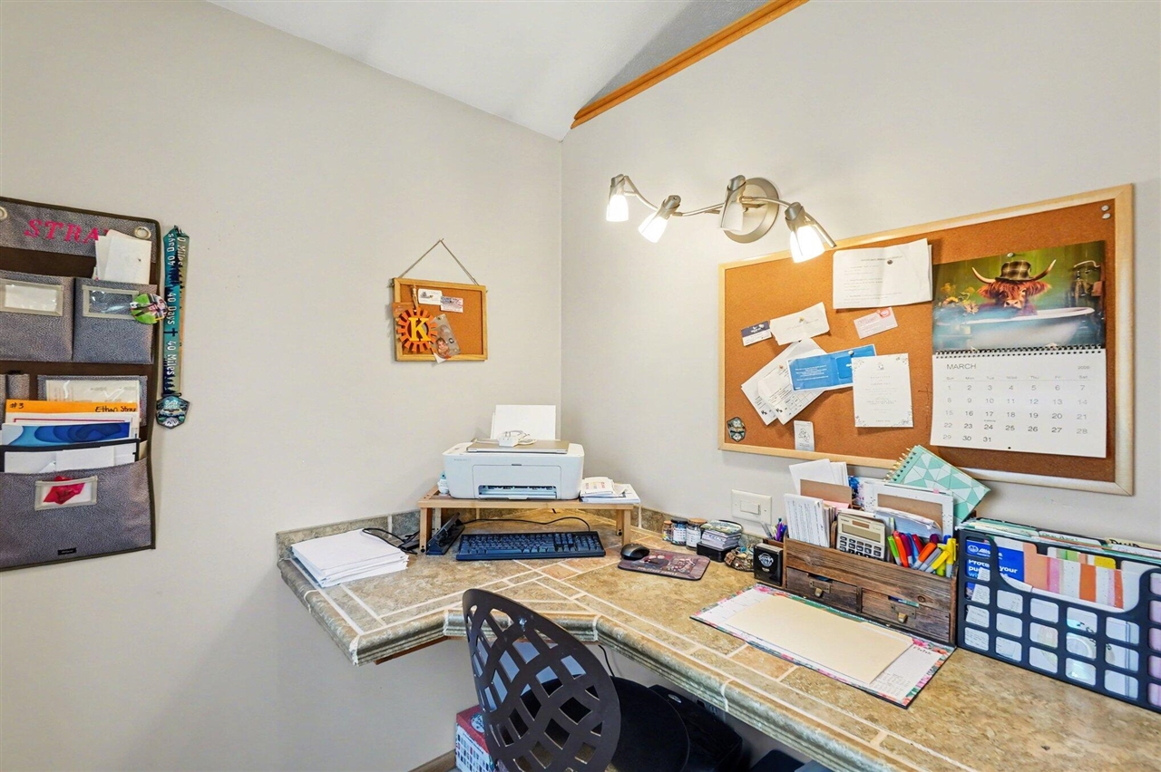 4515 W 112th Street, Grant, MI, 49327-8972