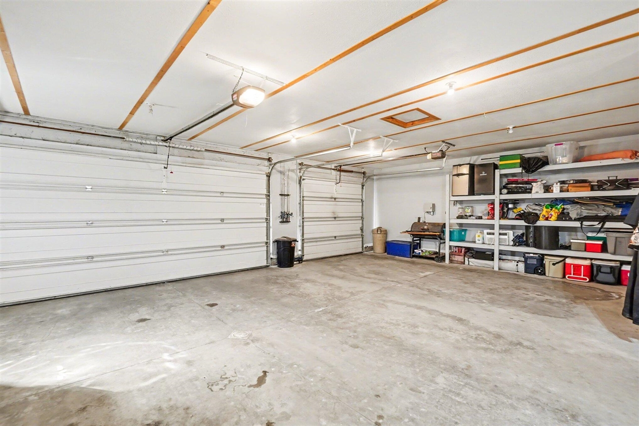 4515 W 112th Street, Grant, MI, 49327-8972