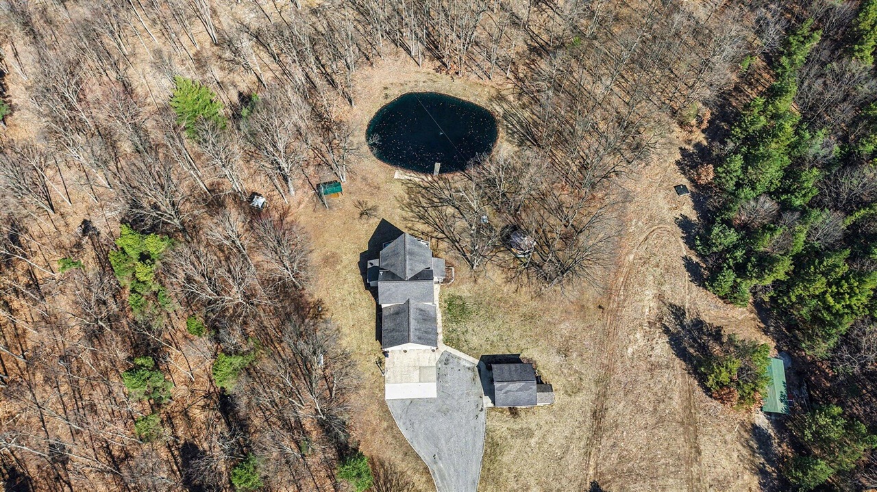 4515 W 112th Street, Grant, MI, 49327-8972