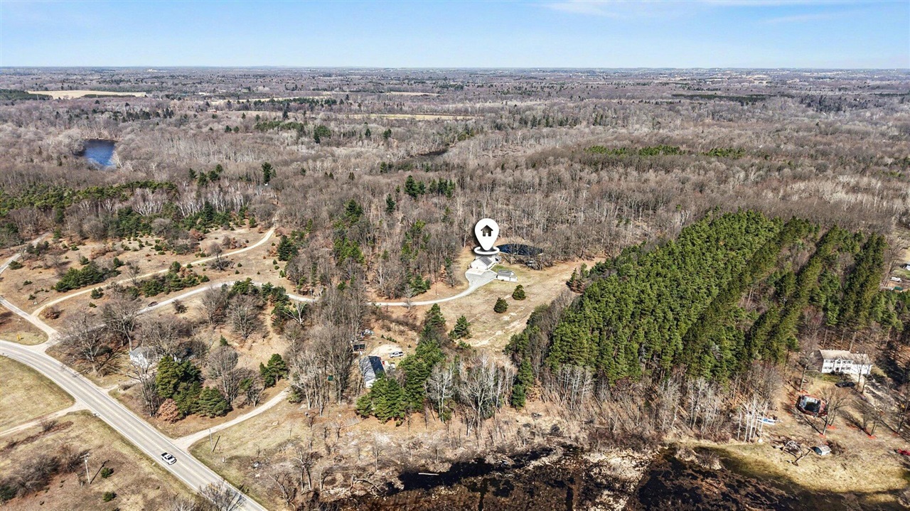 4515 W 112th Street, Grant, MI, 49327-8972