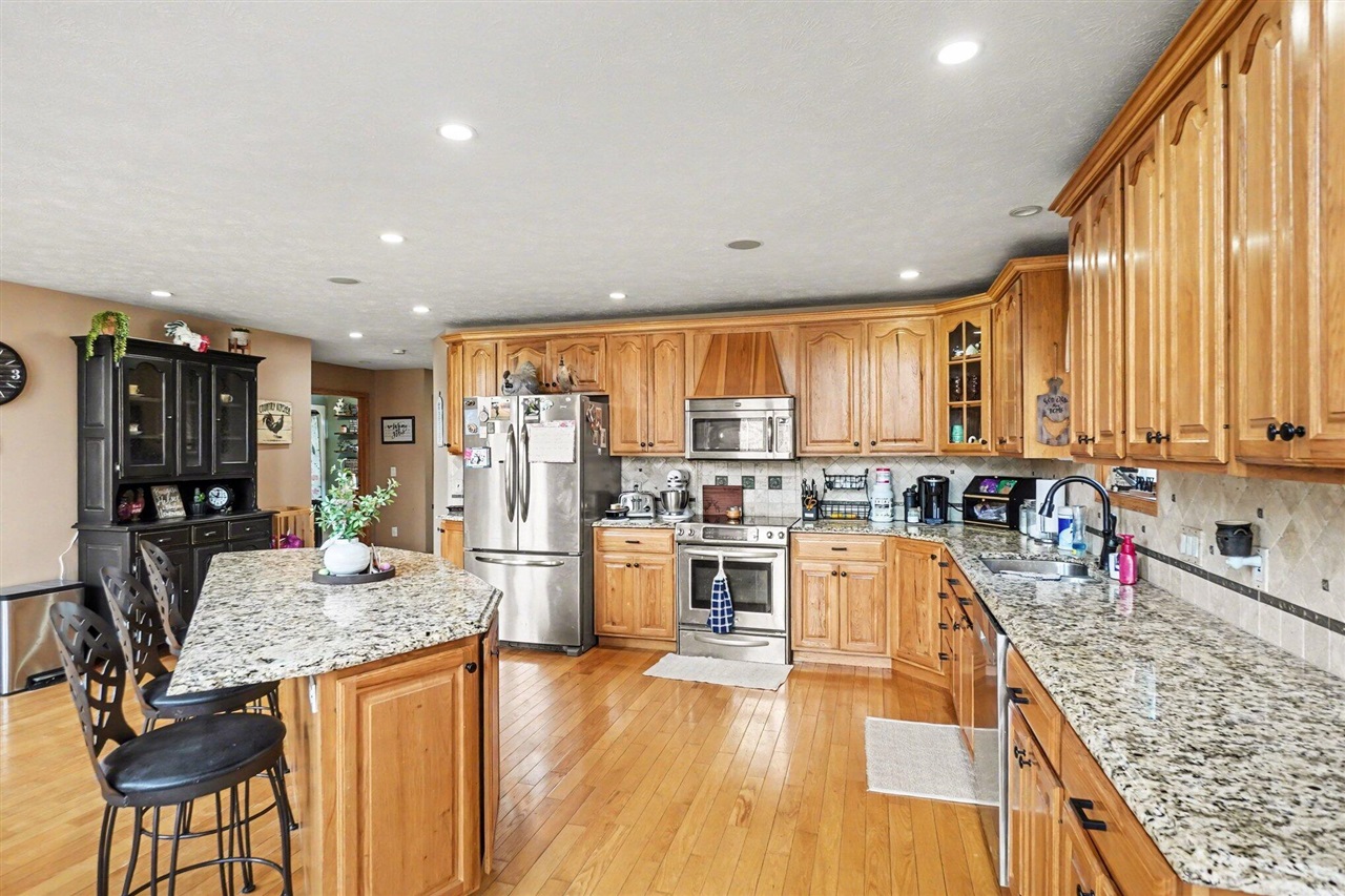 4515 W 112th Street, Grant, MI, 49327-8972