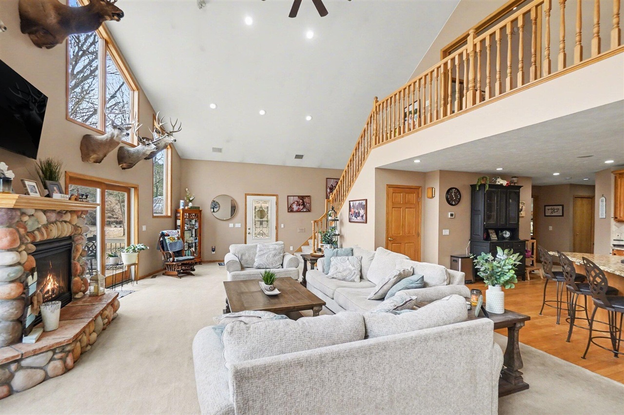 4515 W 112th Street, Grant, MI, 49327-8972