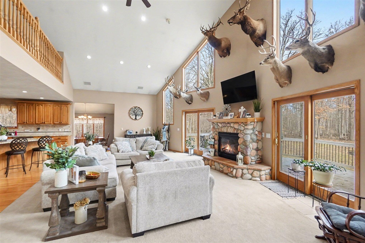 4515 W 112th Street, Grant, MI, 49327-8972