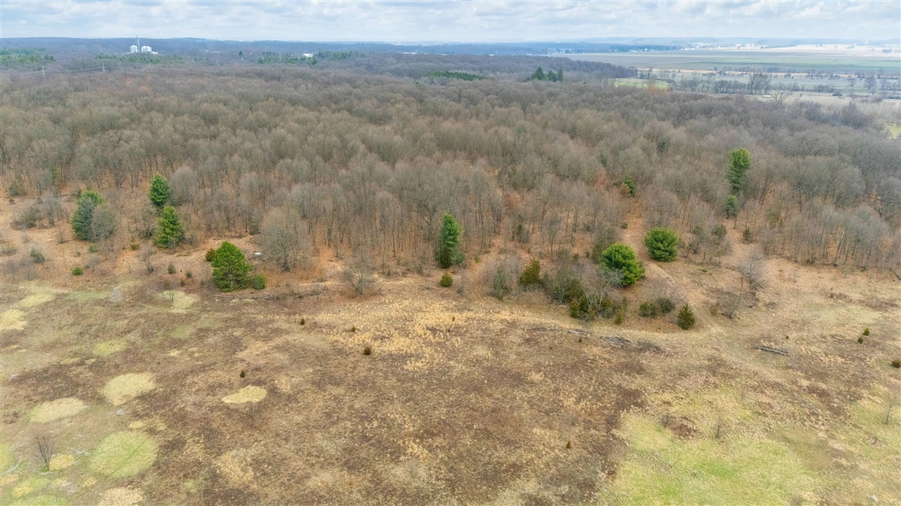 41820 County Road 352, Decatur, MI, 49045-8948