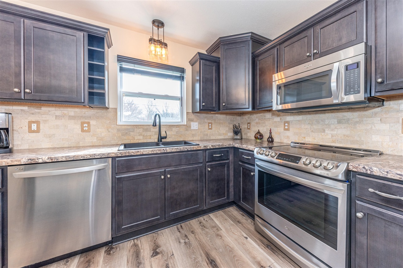 860 Prairie Lane, Milan, MI, 48160