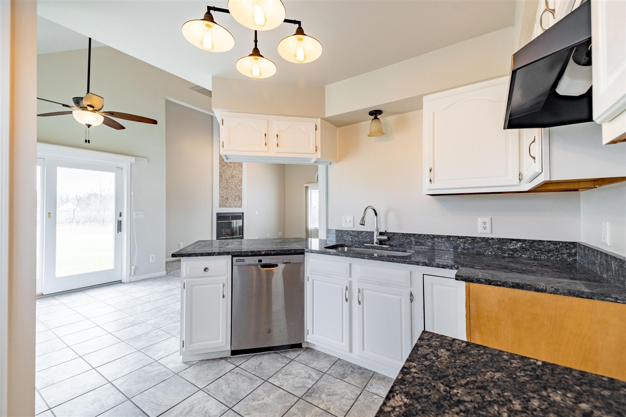 12215 Crossman Road, Carleton, MI, 48117-9212