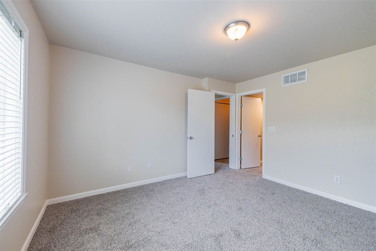12215 Crossman Road, Carleton, MI, 48117-9212