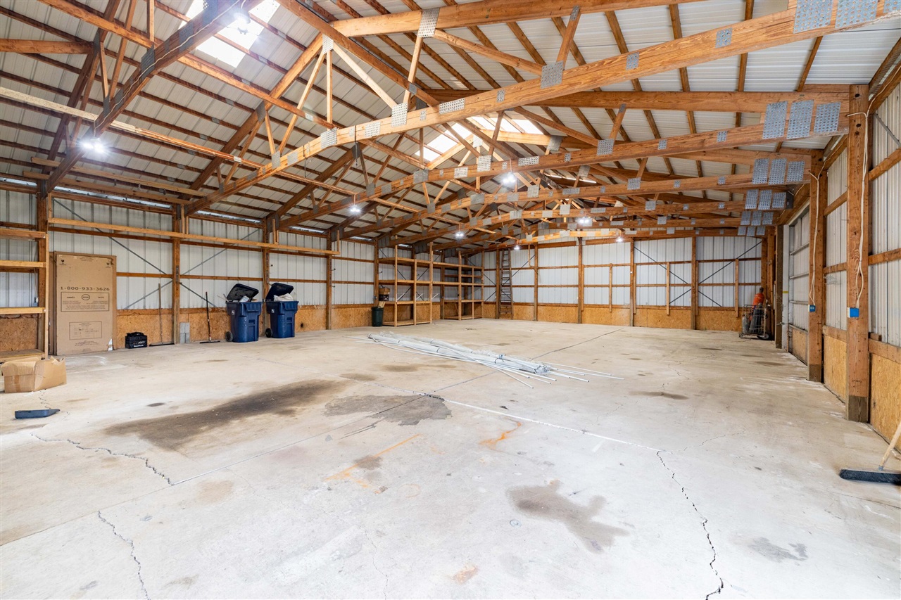 12215 Crossman Road, Carleton, MI, 48117-9212
