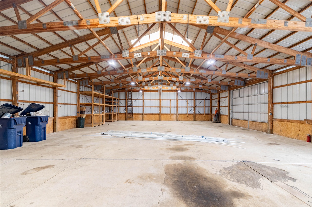 12215 Crossman Road, Carleton, MI, 48117-9212