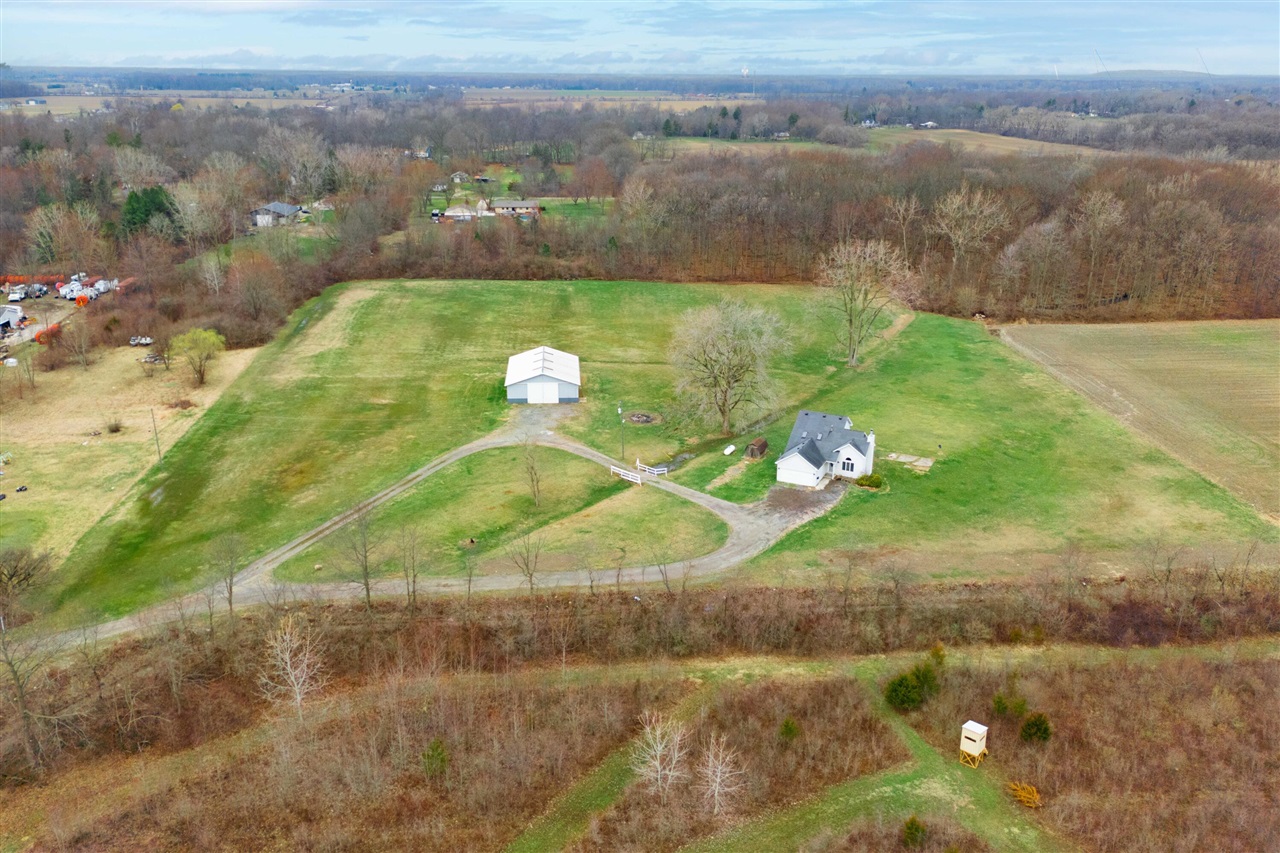 12215 Crossman Road, Carleton, MI, 48117-9212