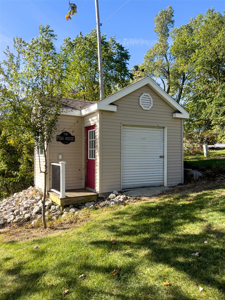 14705 Woodbridge Road, Camden, MI, 49232-9073