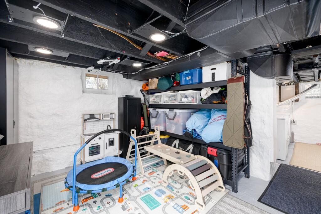 703 Miner Street, Ann Arbor, MI, 48103-3117