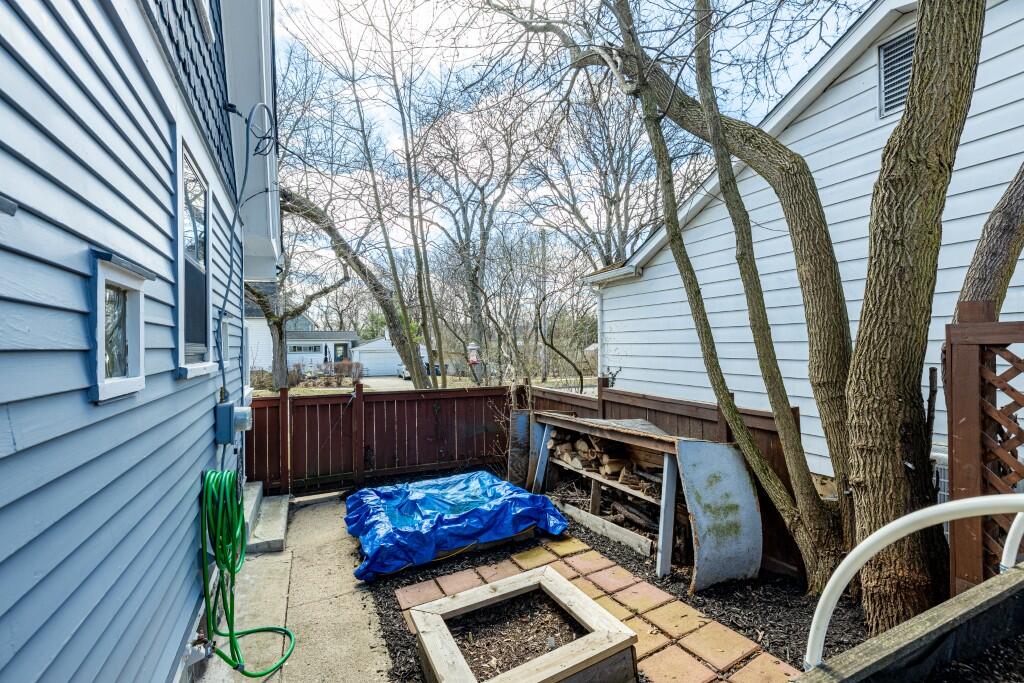 703 Miner Street, Ann Arbor, MI, 48103-3117