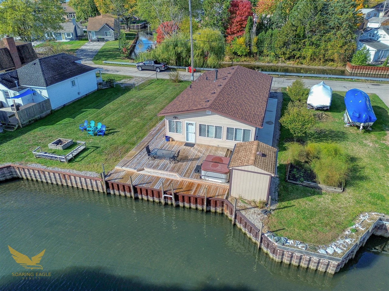 37844 Maplehill Street, Harrison Twp, MI, 48045-2735