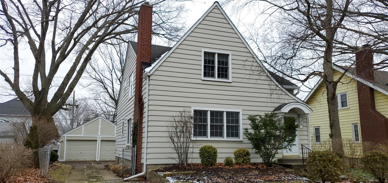 1028 Rosewood Street, Jenison, MI, 49428-9235